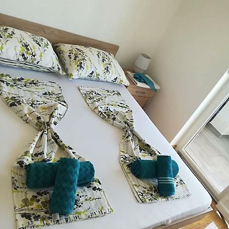 Apartman Dodo โนวาลยา ภายนอก รูปภาพ